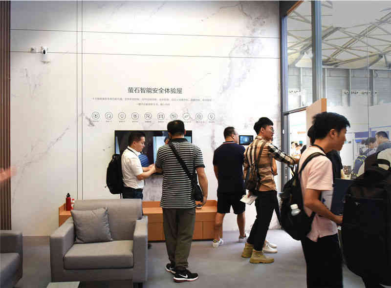 中盛新能源參展德國新慕尼黑展覽中心展覽設計展臺搭建2